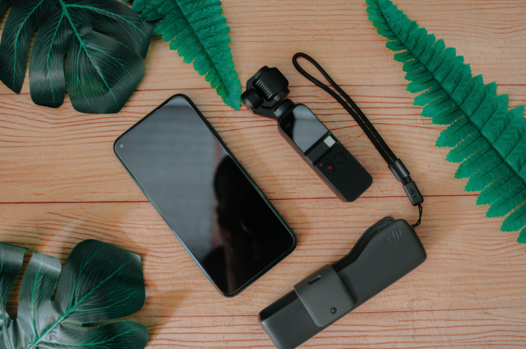 Best Vlogging Equipment for Beginners in 2026