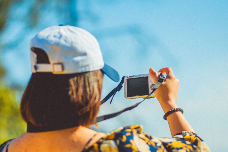 The Rise of Ninja Vlogging: Best Ultra-Compact & Wearable Camera Setups