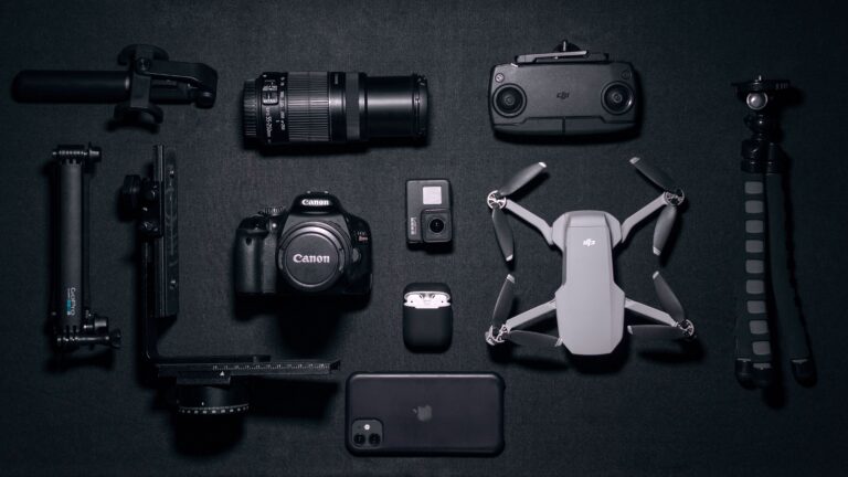 Professional Vlogging Setup in 2026: Complete Guide
